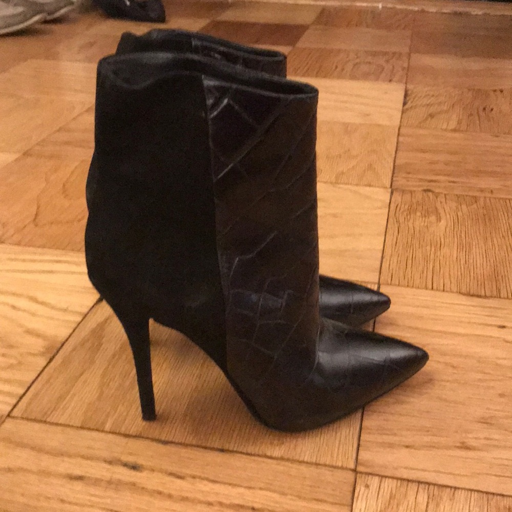 B Brian Atwood Black Pointed Toe Ankle Boots